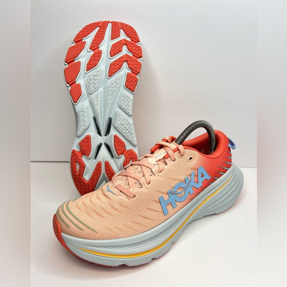 Hoka Womens Bondi X 1113513/CPPF Sz 8B Camellia/Peach Parfait New Without Box